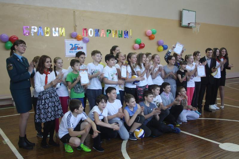 g.noyabrsk-bravye-pozharnye-shkoly-12-11.jpg