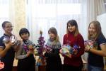 Детское общественное объединение "МИКС" (п. Раздольный) приняло участие в акции "От слов - к делу", приуроченной к Международному дню помощи нуждающимся
