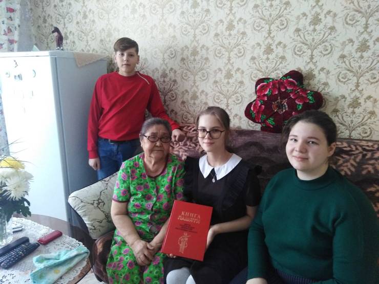 img-3bf99892f70d9395d7f7a958bf4bb95c-v.jpg