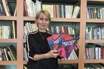 Сборники «Мировые песни в «Артеке» (2 часть) стали юбилейным подарком библиотеке Дворца пионеров г. Челябинск на 70-летие