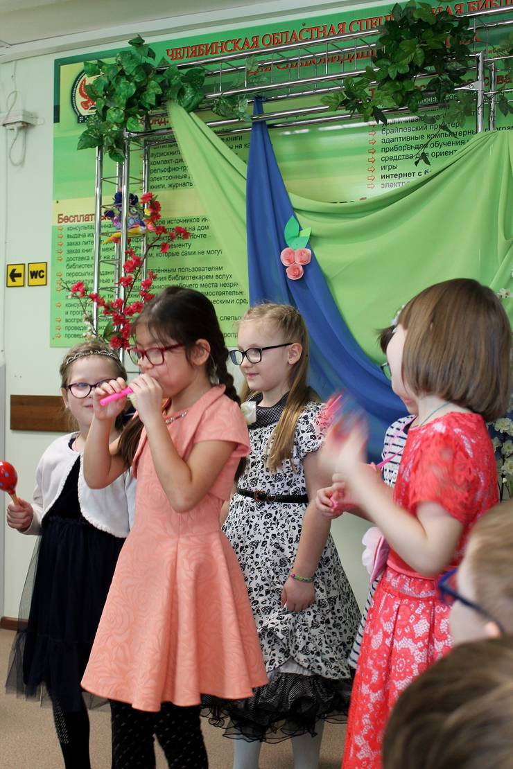 koncert-dlya-mam-kto-zhivyot-v-volshebnom-mire-12.03.2020-77.jpg