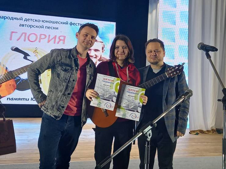 laureat-hohlova-v..jpg